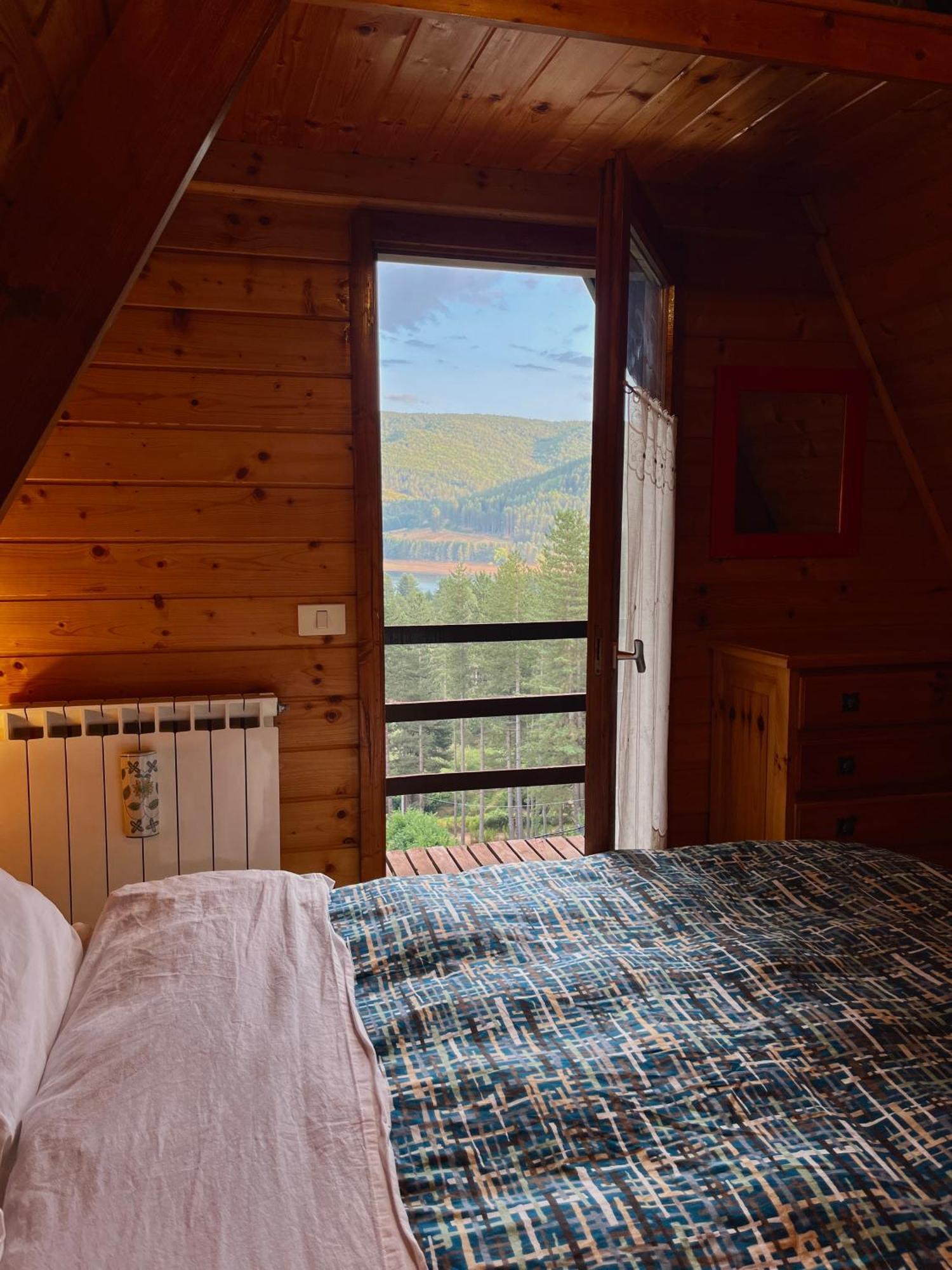 Chalet Natura La Taverna Dei 3 Porcellini Cavaliere  Eksteriør bilde
